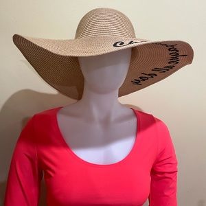 Wide Brim Straw Hat / Champagne all day